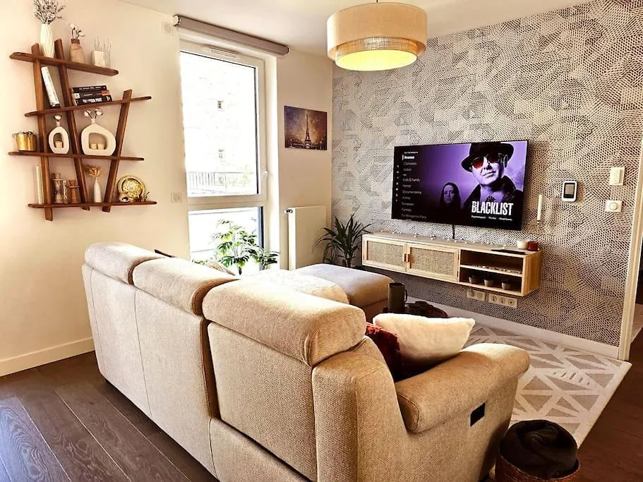 아파트 Chic Appartement En Plein 파리 프랑스